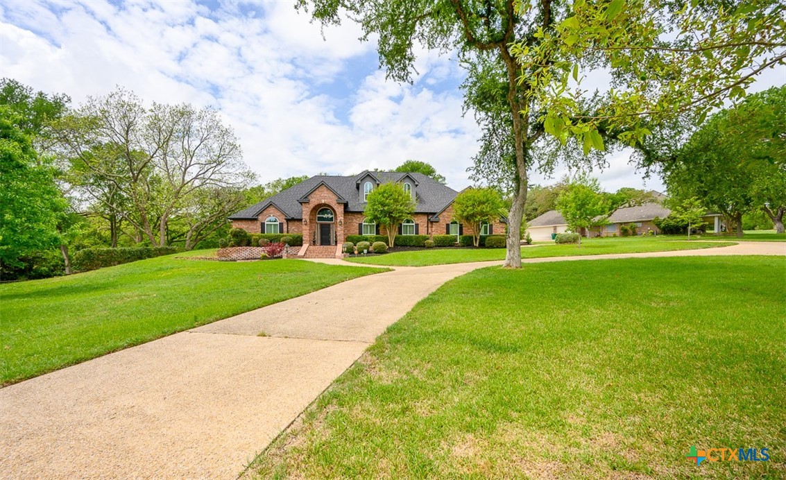 main property photo 17