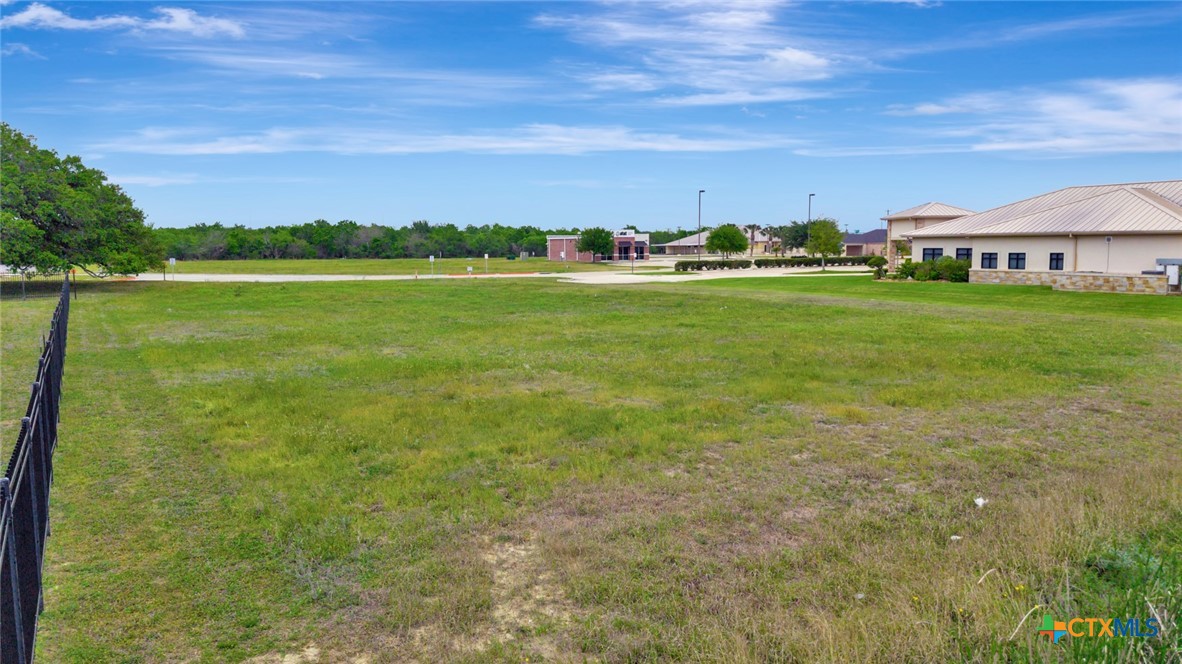 main property photo 15