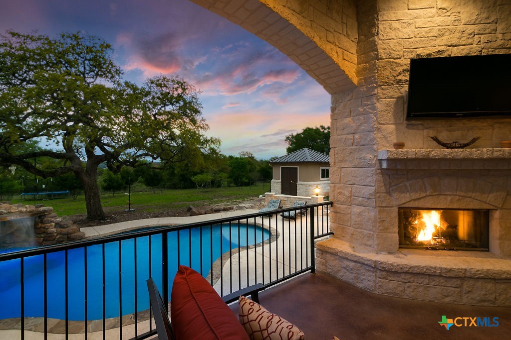 main property photo 35