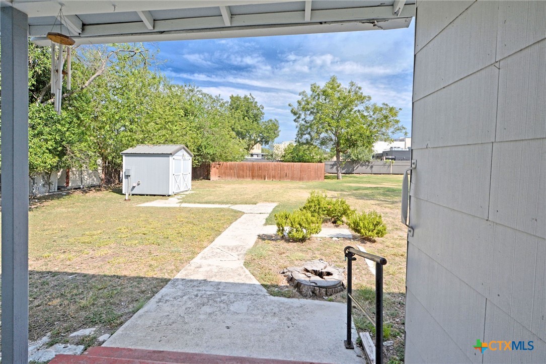 main property photo 31