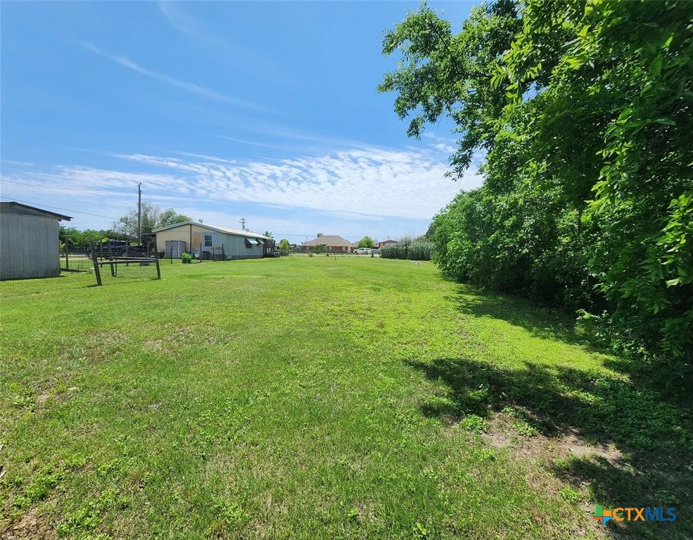 main property photo 38