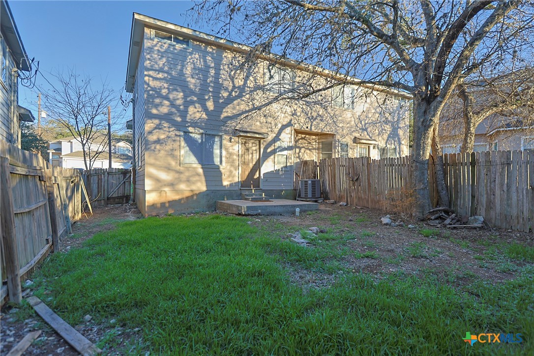 main property photo 17