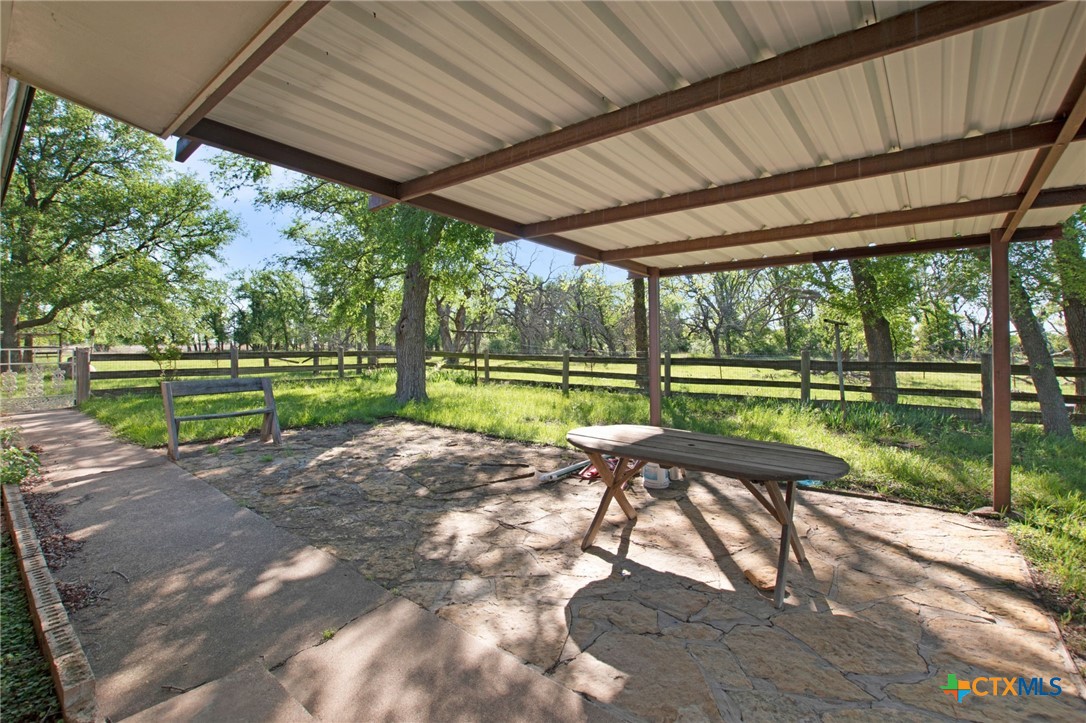 main property photo 27