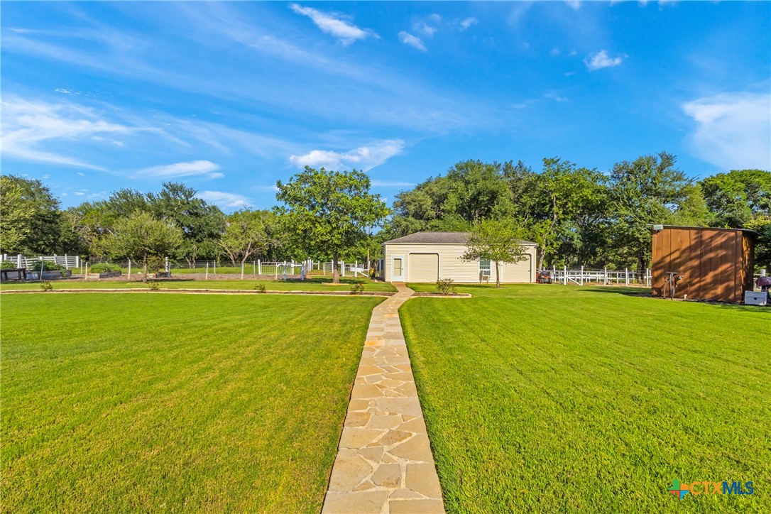 main property photo 41