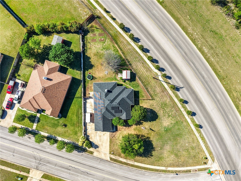 main property photo 27