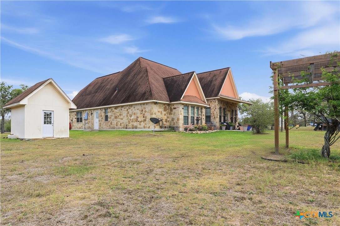 main property photo 36