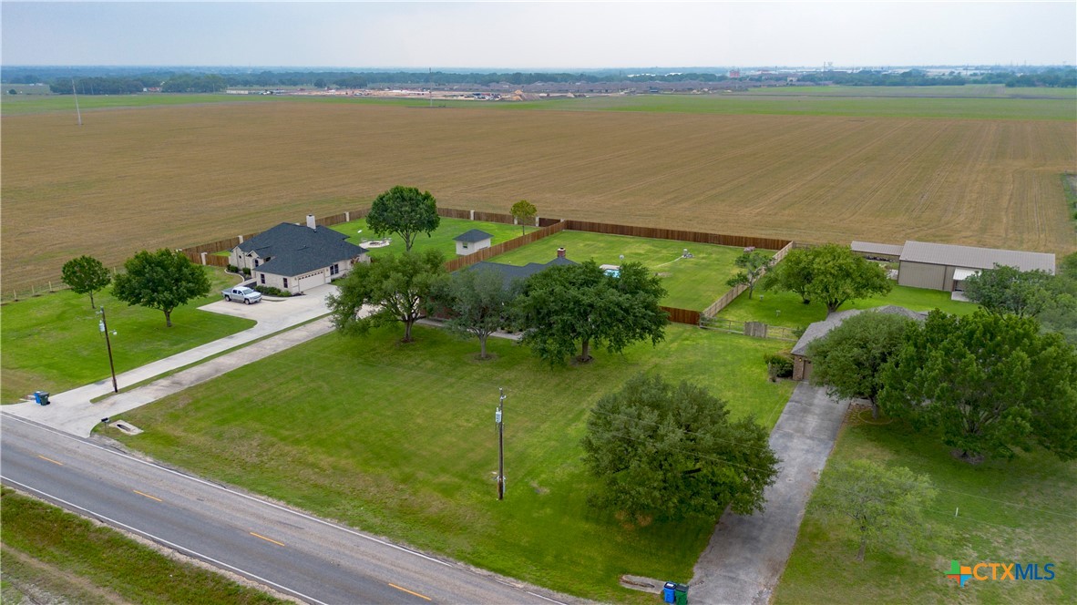 main property photo 39