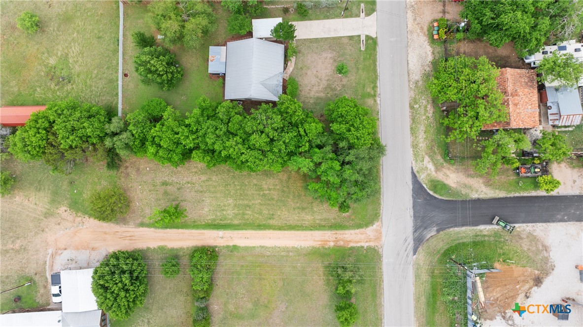main property photo 10