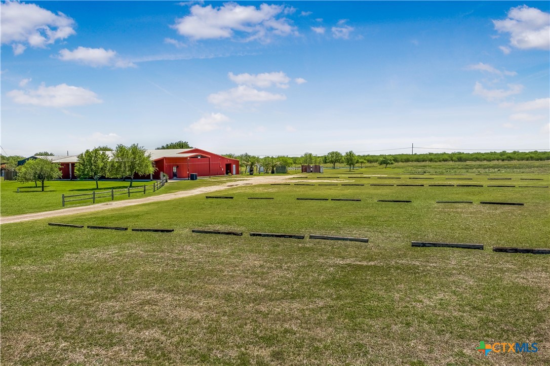 main property photo 10