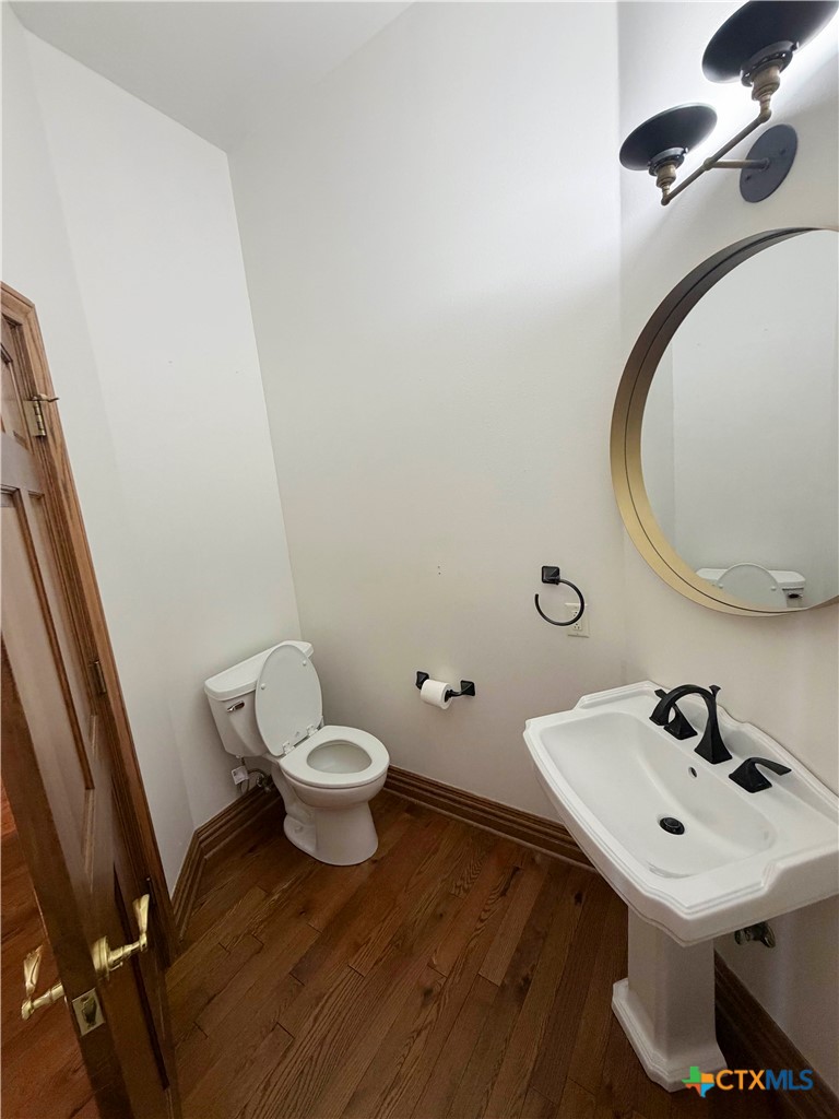 main property photo 23