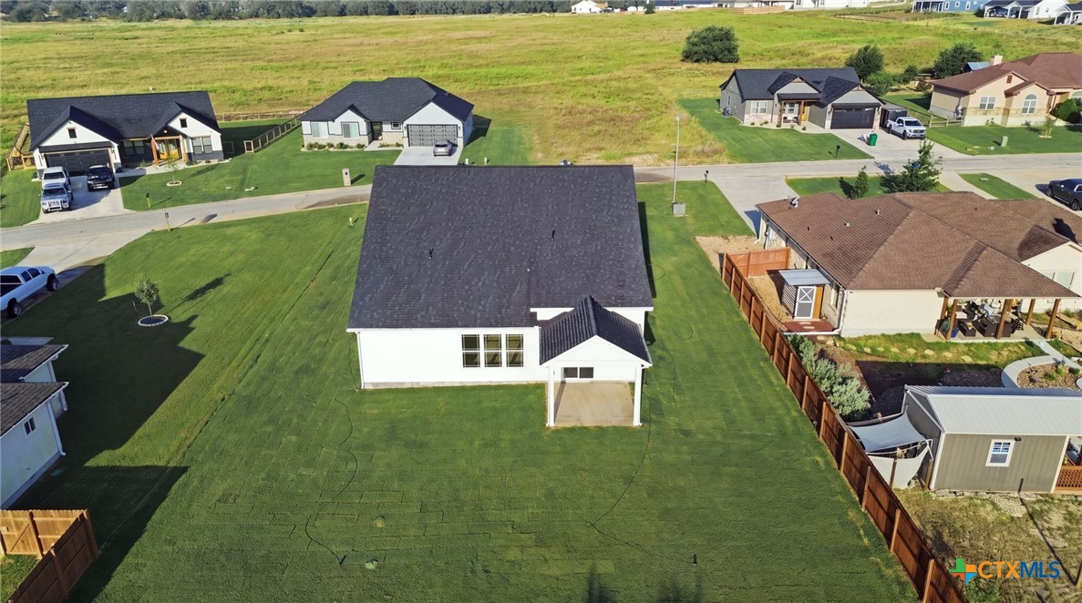 main property photo 47