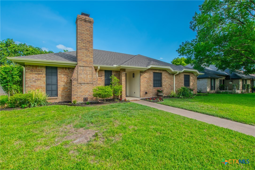 main property photo 19