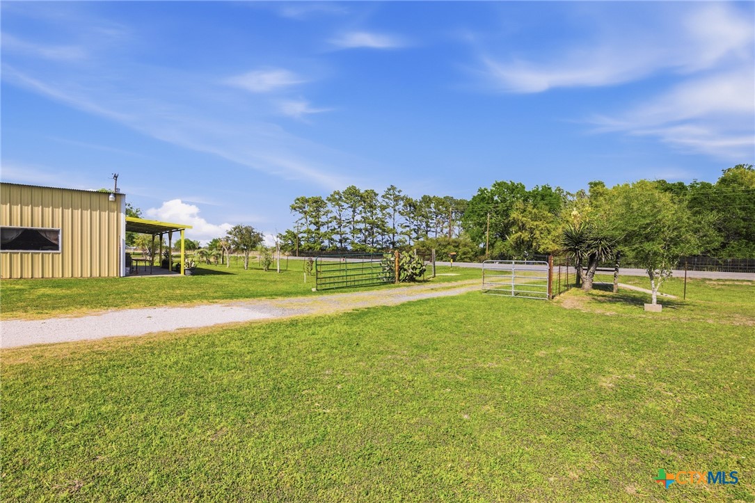 main property photo 8