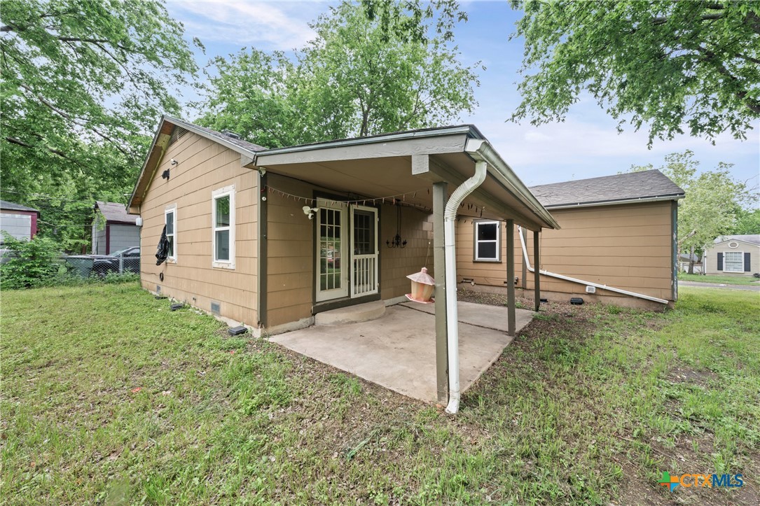main property photo 22