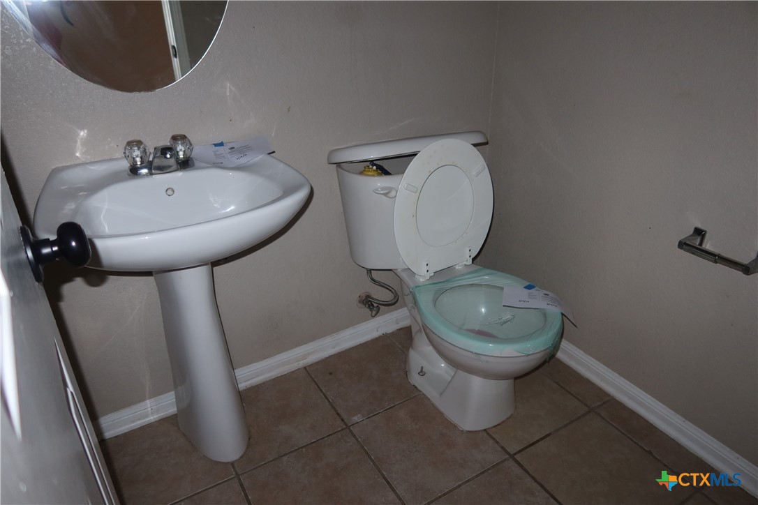 main property photo 11