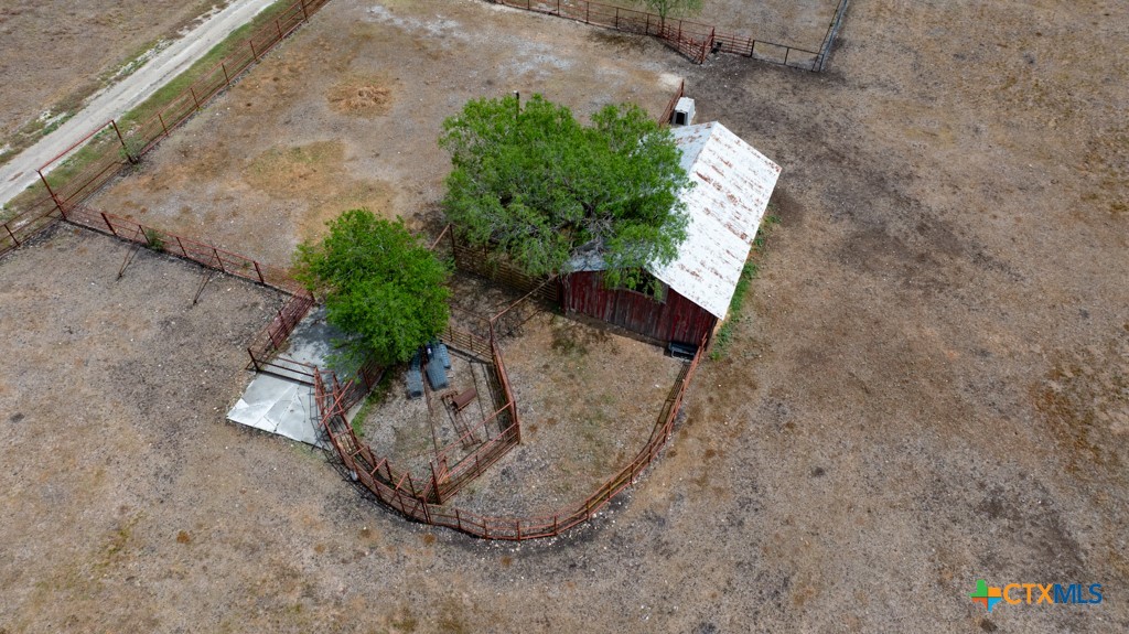 main property photo 27