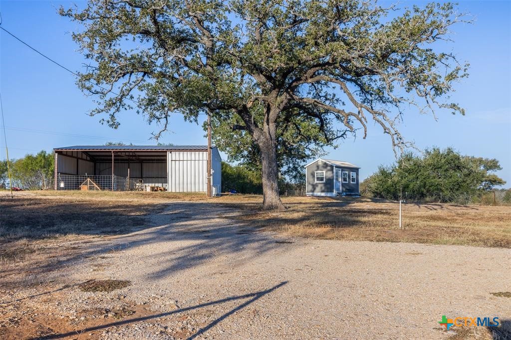 main property photo 16