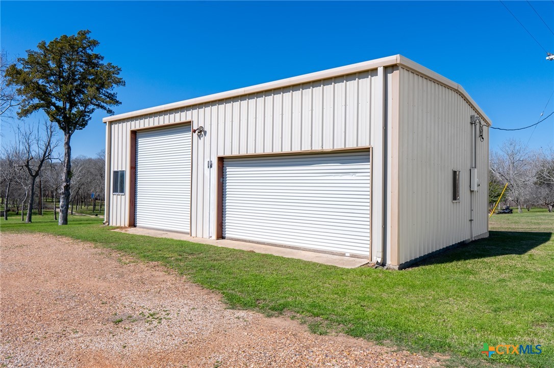 main property photo 29