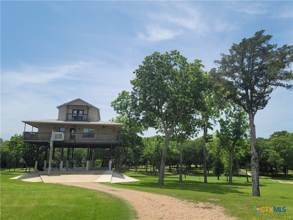 main property photo 39