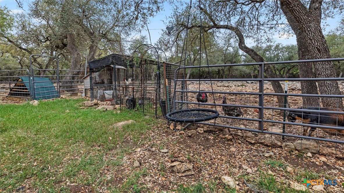 main property photo 34