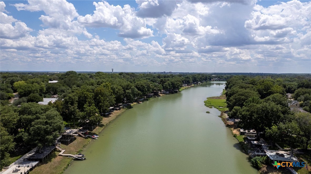 main property photo 43