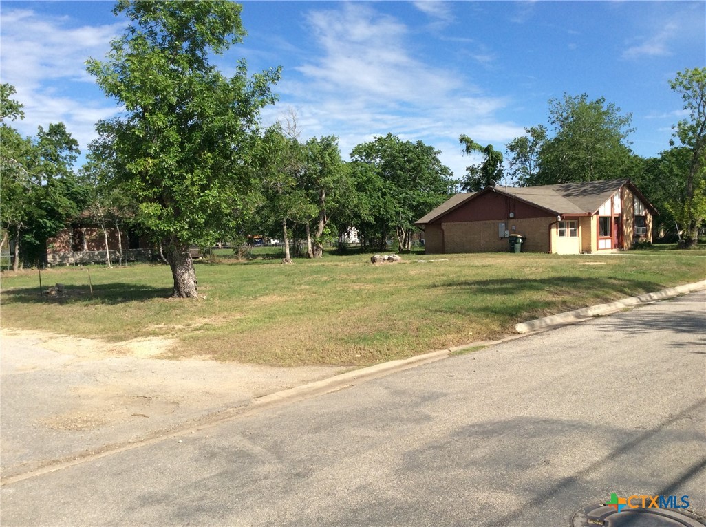 main property photo 3