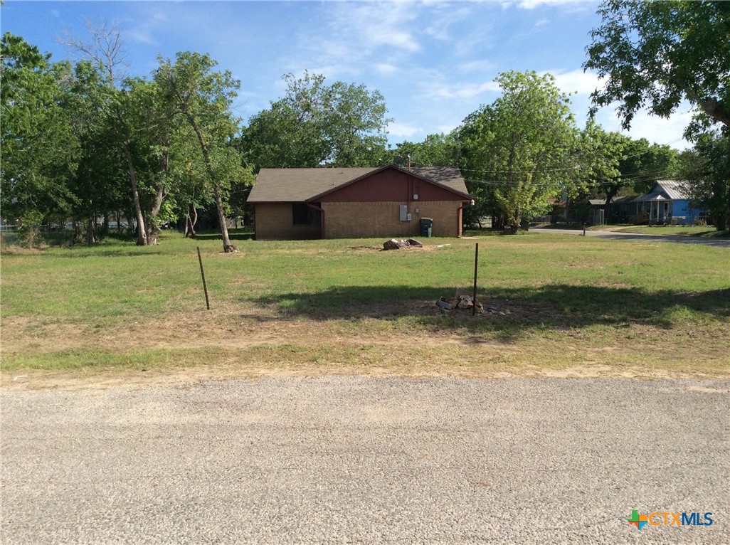 main property photo 5