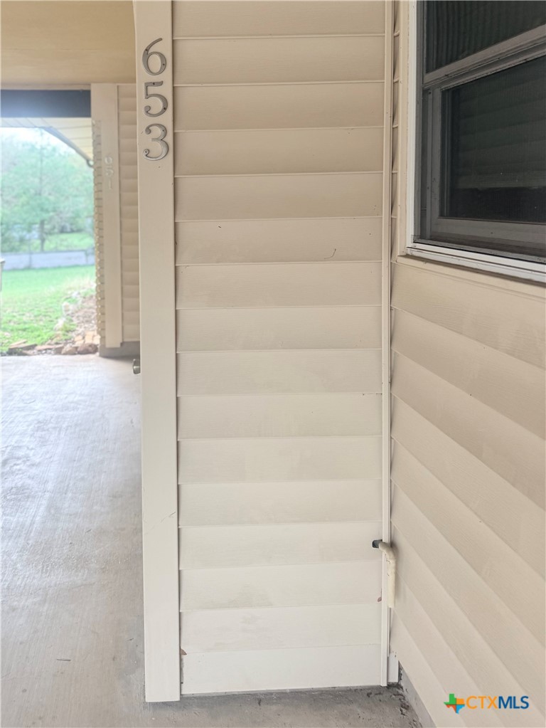 main property photo 13