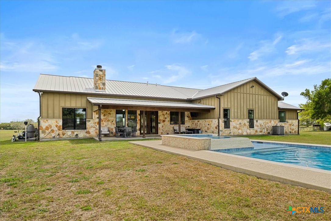 main property photo 34