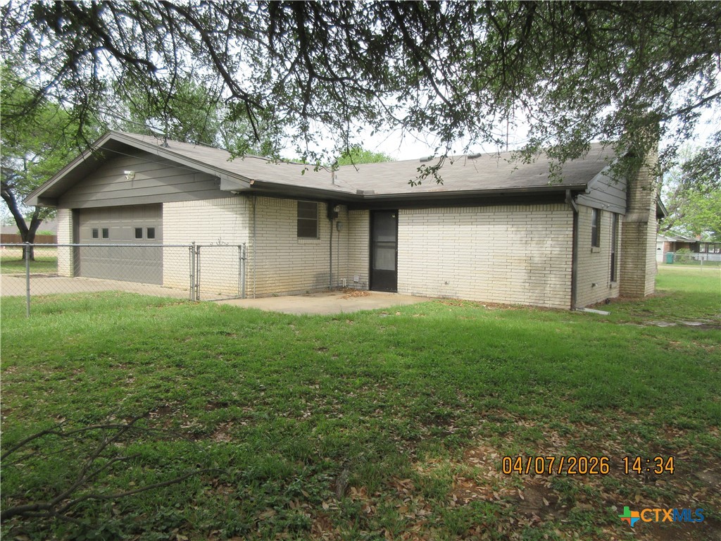 main property photo 16
