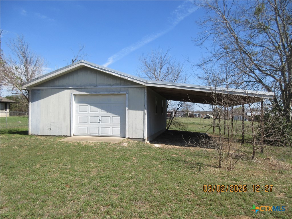 main property photo 23