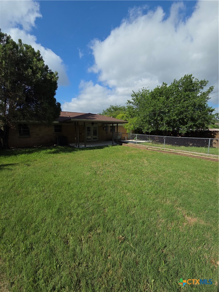 main property photo 15