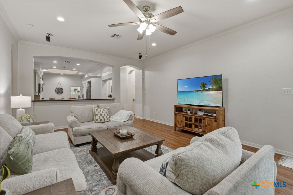 main property photo 12