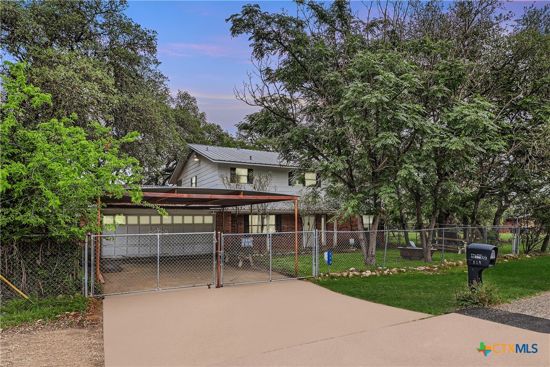 main property photo 1