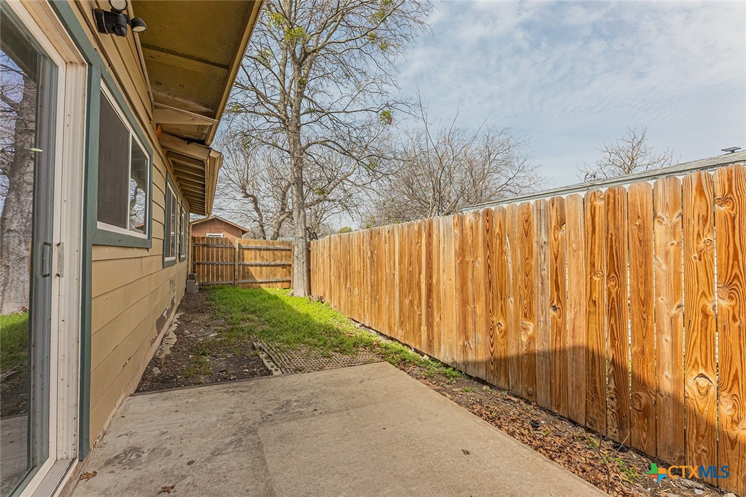 main property photo 44