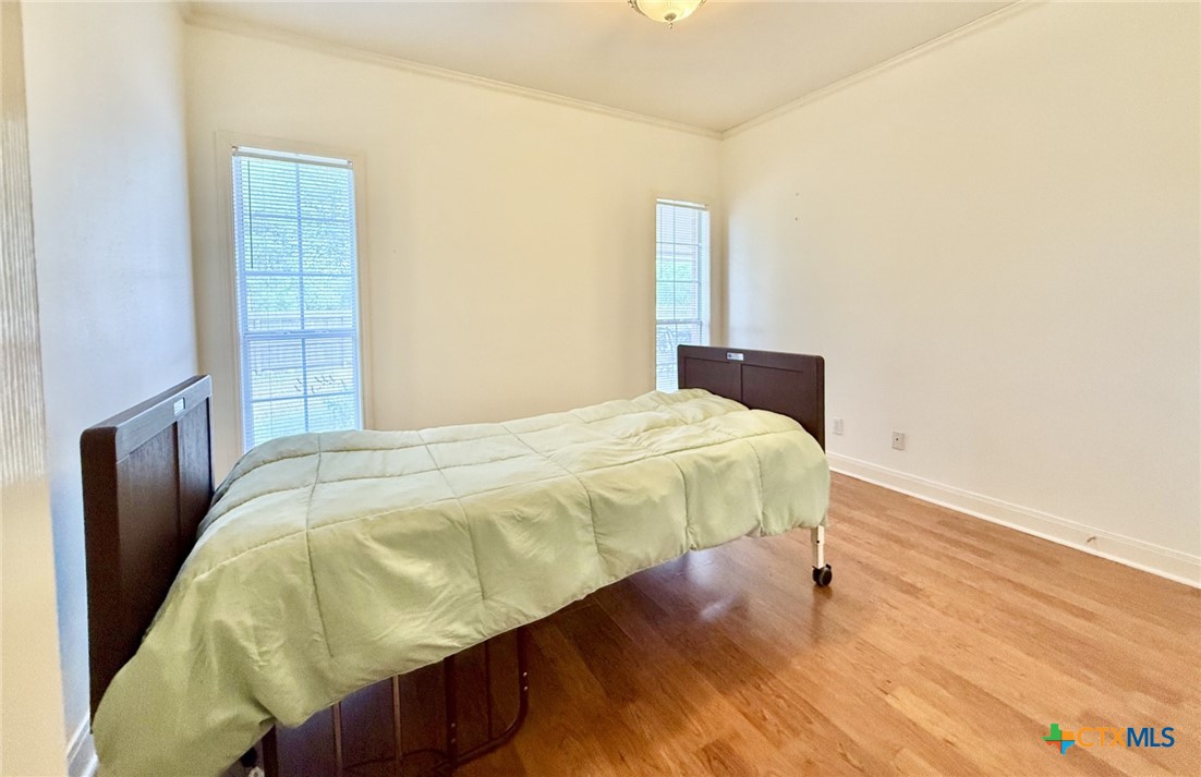 main property photo 36