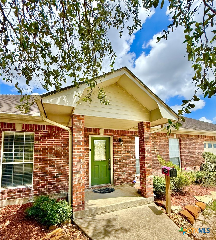 main property photo 4