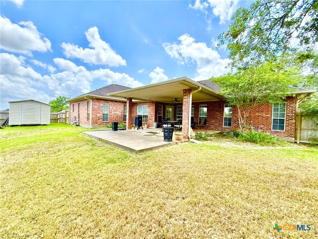 main property photo 41