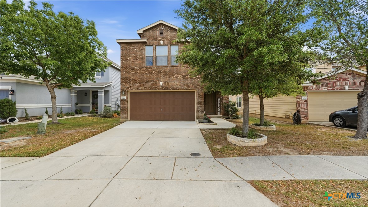 main property photo 4
