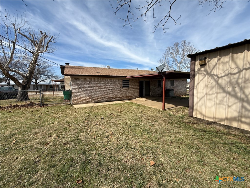 main property photo 36