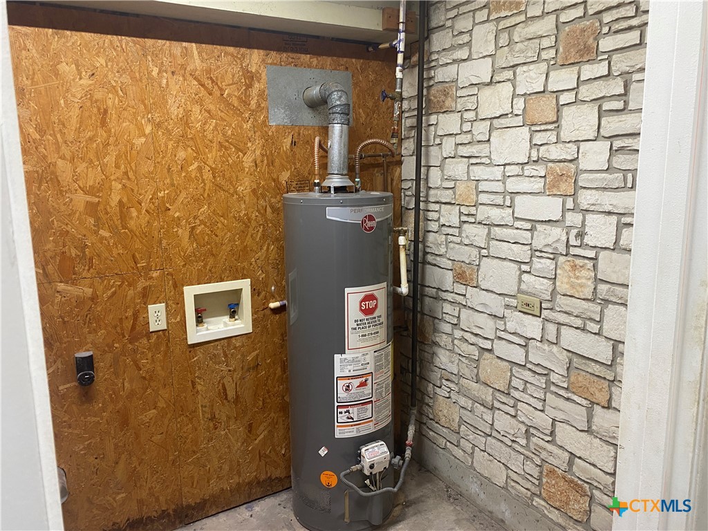 main property photo 32