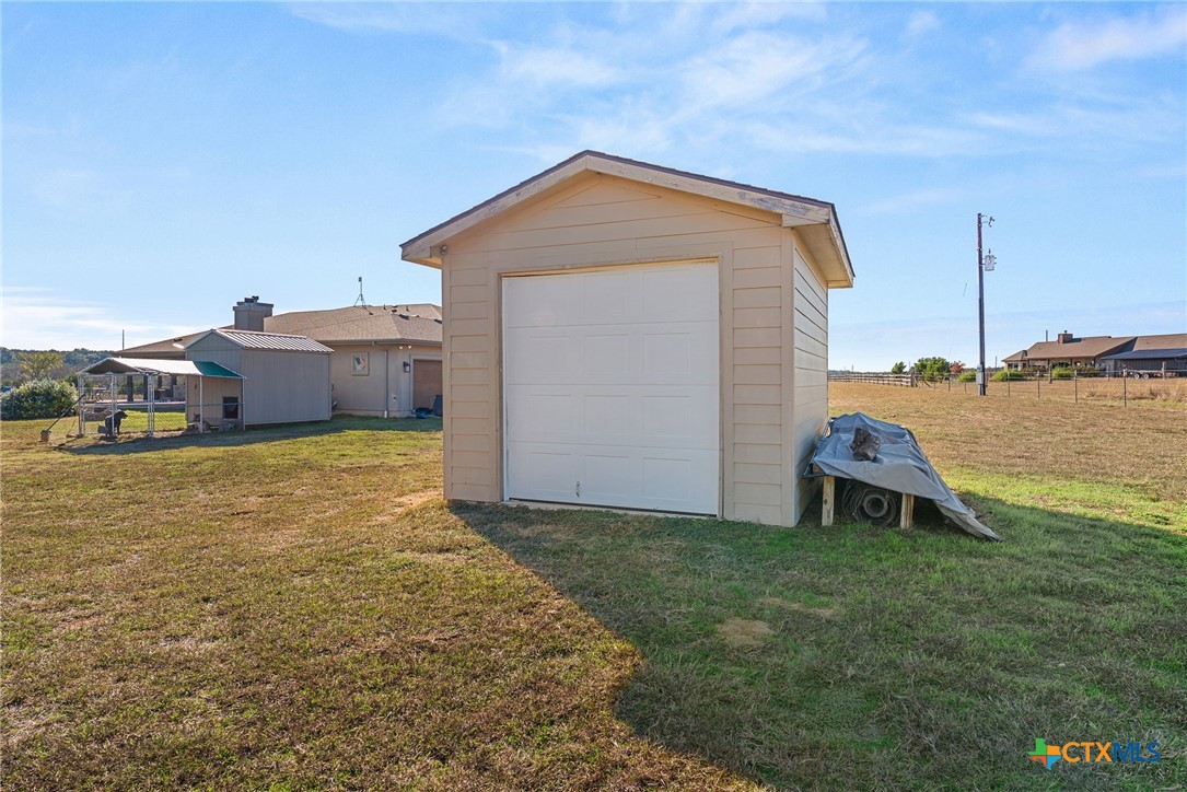 main property photo 34