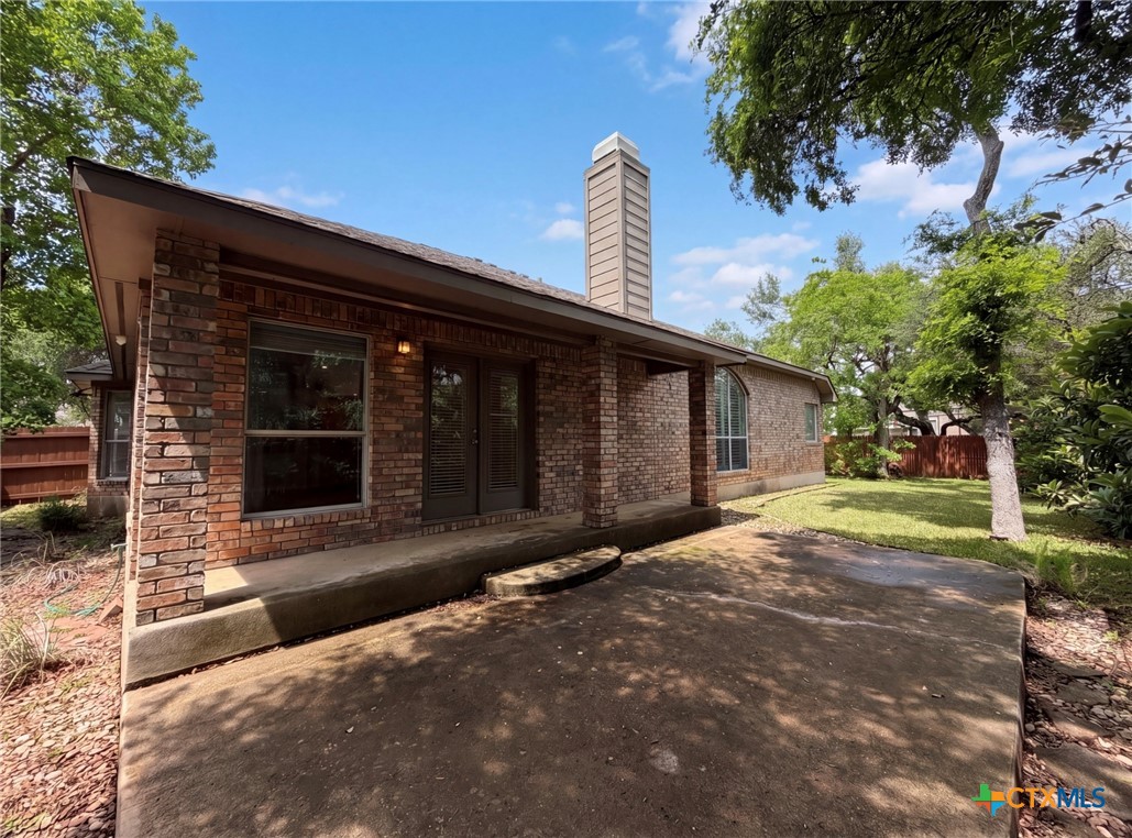 main property photo 19