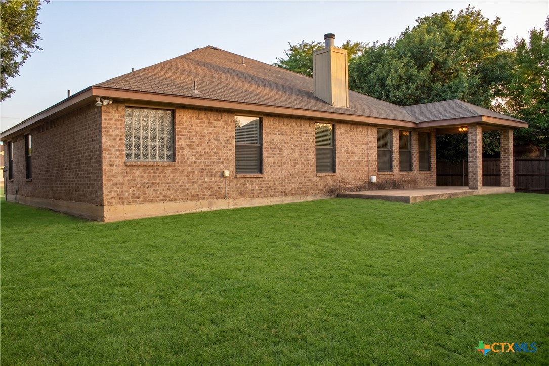 main property photo 19