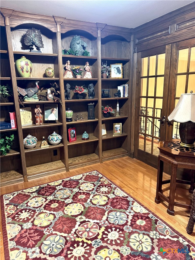 main property photo 20