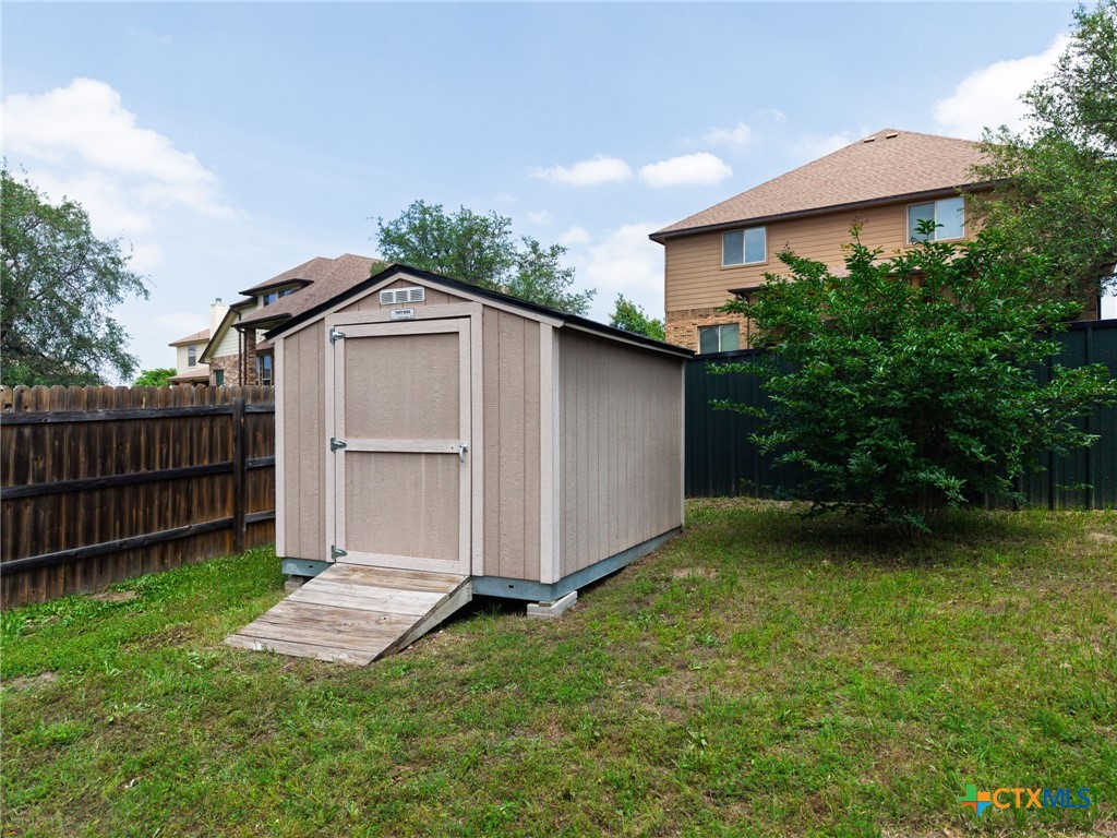 main property photo 44