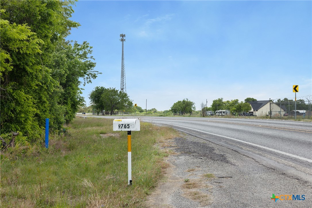 main property photo 33