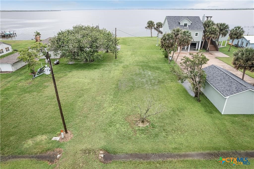 main property photo 11
