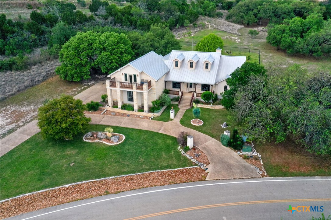 main property photo 11