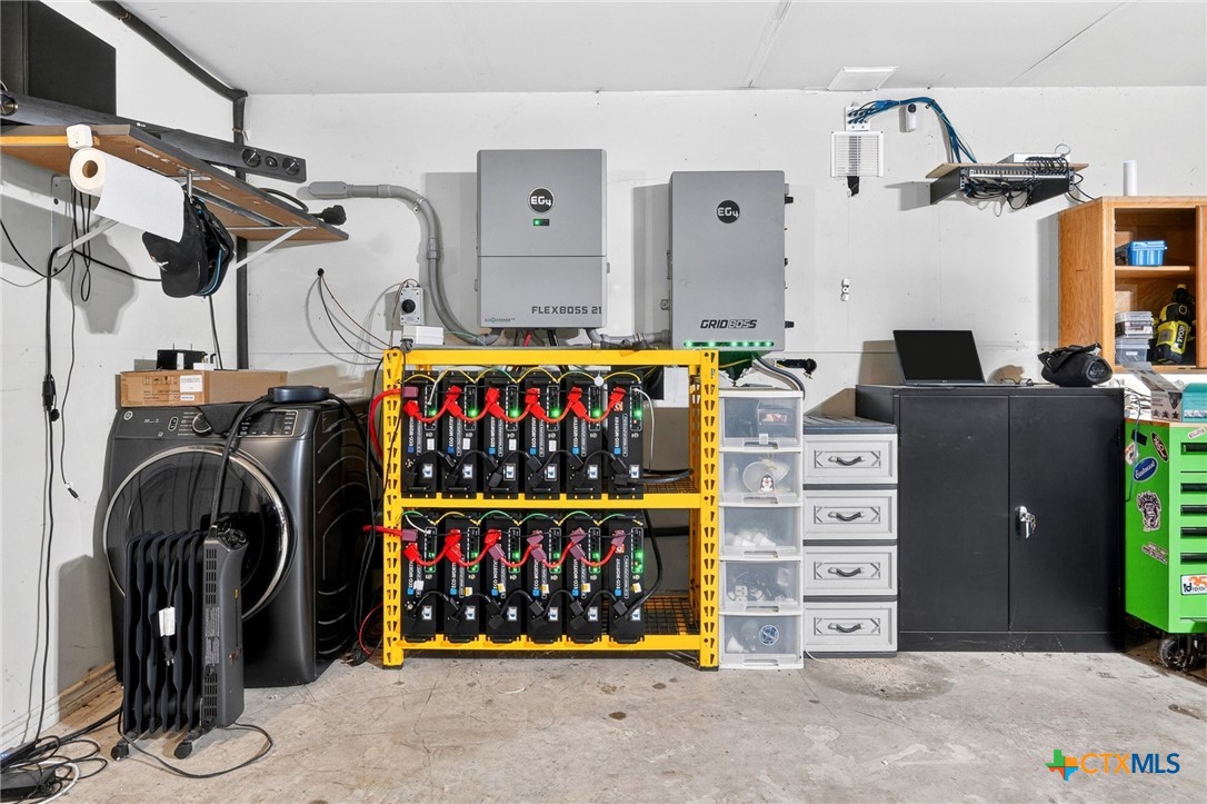 main property photo 33